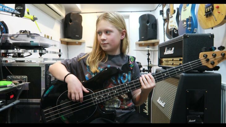 Can’t Stop – Red Hot Chili Peppers Bass Cover By 11 Year Old Burt